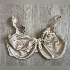 Wacoal Slimline Seamless Underwire Minimizer Bra 85154 in Sand 38DD